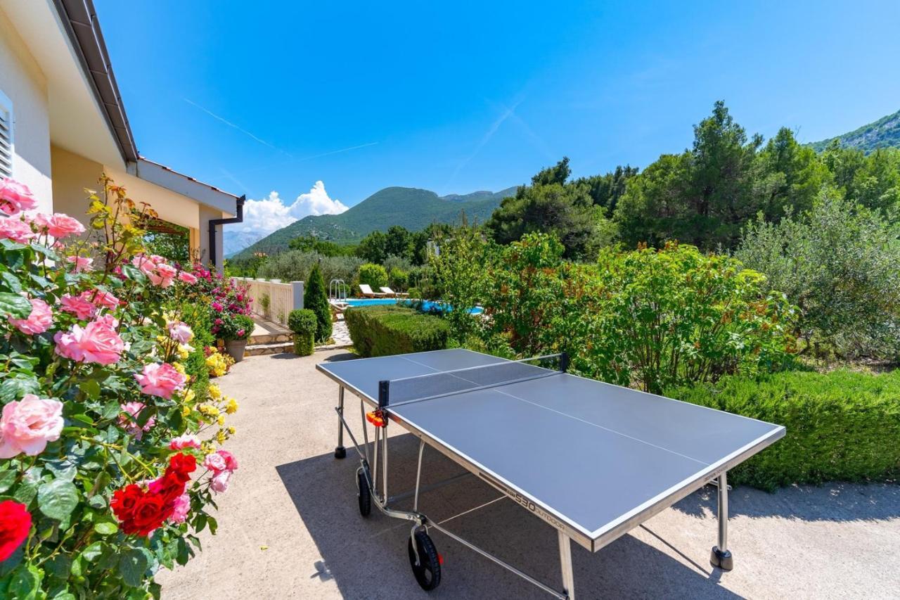 Kučiće Villa Ana - 3 Bedroom Villa With Private Pool And Unspoiled Natural Environment מראה חיצוני תמונה